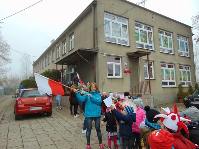 100 rocznicę niepodległości Polski świętuje Akademia Bystrzaka