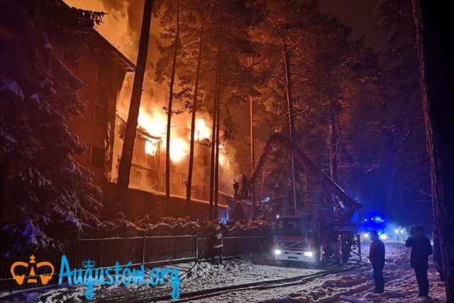 Pożar Hotelu Laguna @Maciej Świątkowski augustow (12)