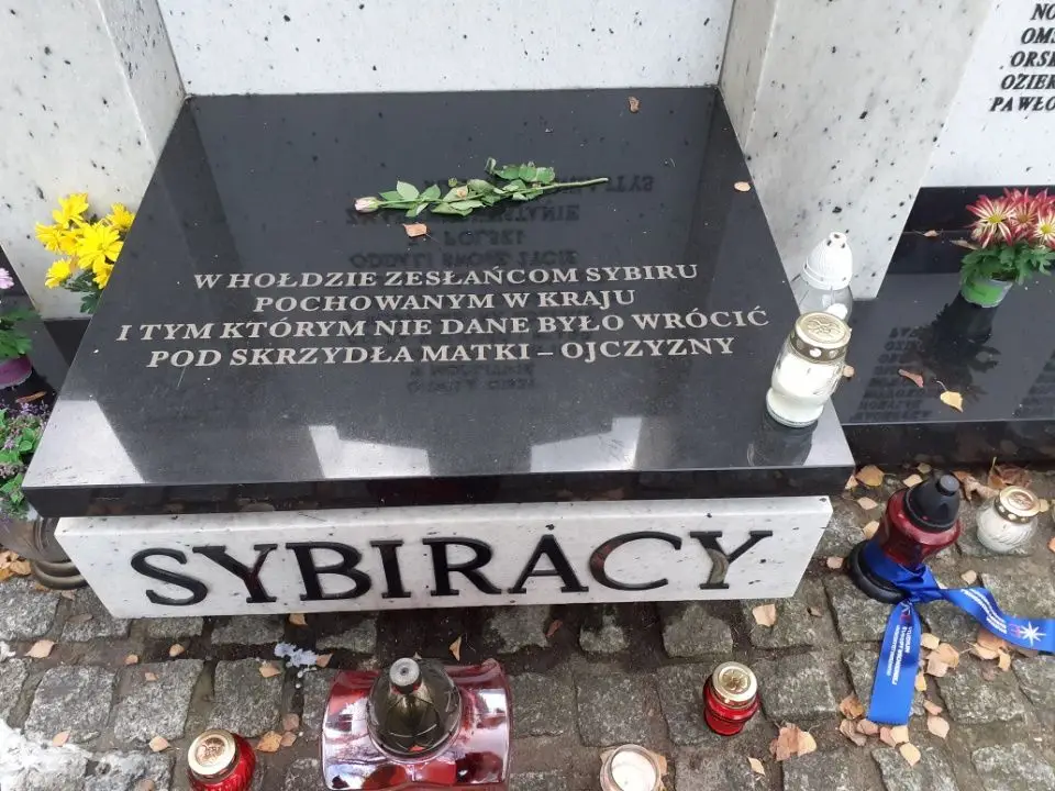 Sybiracy - hołd