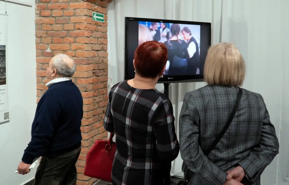 Być może_wernisaż Janiny Osewskiej (30)