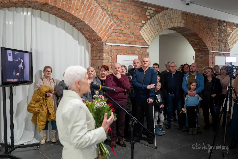 Być może_wernisaż Janiny Osewskiej (51)