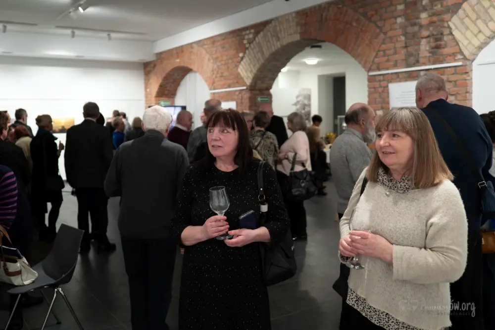 Być może_wernisaż Janiny Osewskiej (70)