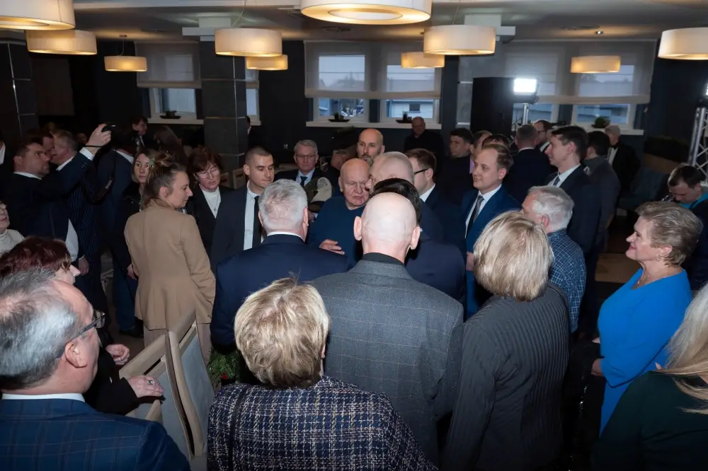 Wicepremier Jacek Sasin spotkał się z mieszkańcami w Augustowie (60)