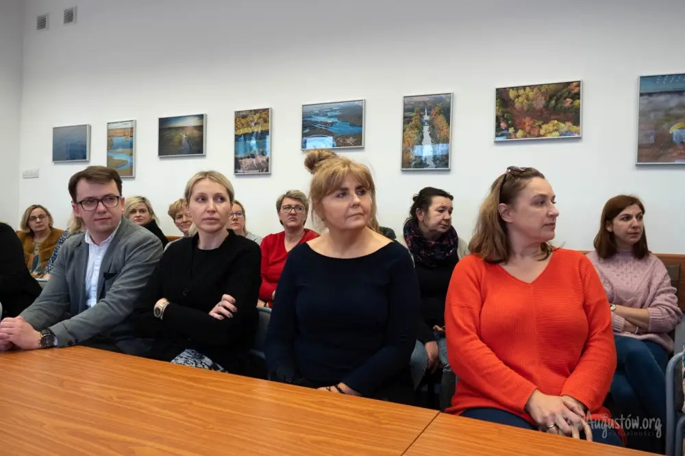 konferencja prasowa podczas której odbyła się prezentacja prac studentów Politechniki Białostockiej (10)