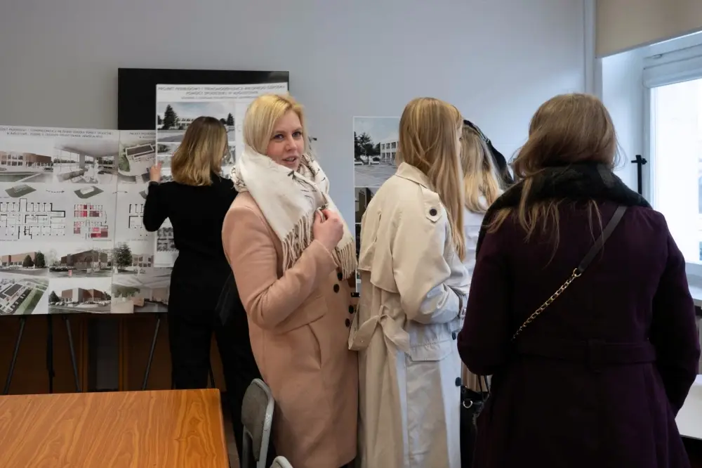 konferencja prasowa podczas której odbyła się prezentacja prac studentów Politechniki Białostockiej (2)