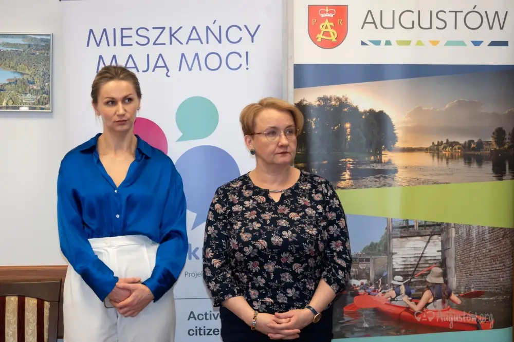 konferencja prasowa podczas której odbyła się prezentacja prac studentów Politechniki Białostockiej (21)