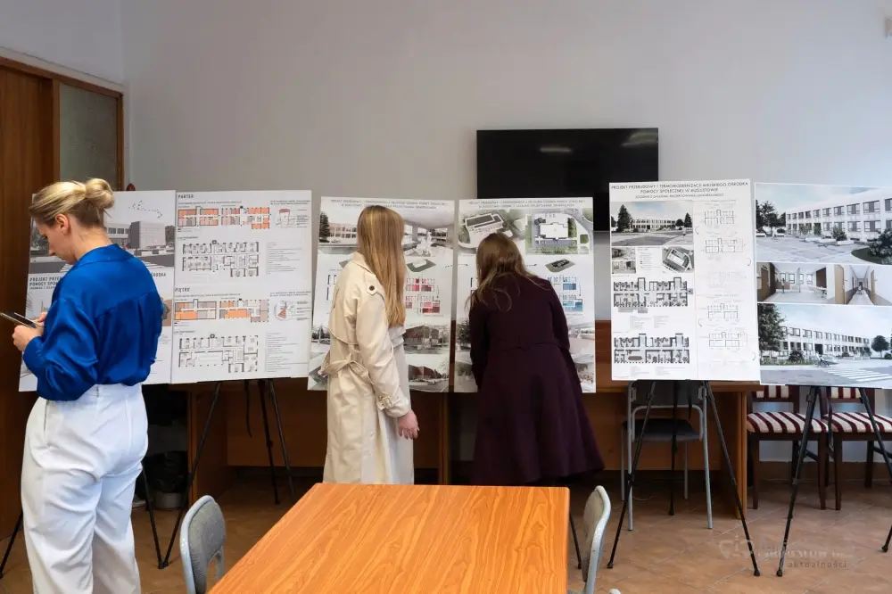 konferencja prasowa podczas której odbyła się prezentacja prac studentów Politechniki Białostockiej (3)