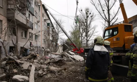 Ukraina: w Słowiańsku zakończono akcję ratunkową – w wyniku piątkowego ataku zginęło 15 osób