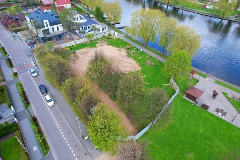 Plac-Zabaw (1)