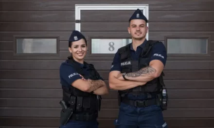 Nowy sezon programu „Policjanci z sąsiedztwa” od września w Telewizji WP! a w nim funkcjonariusze z Augustowa! [Foto]