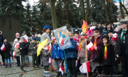 Obchody Narodowego Święta Niepodległości 2023 w Augustowie [Audio, Foto]