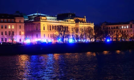 Czechy: co najmniej 15 ofiar śmiertelnych strzelaniny na uniwersytecie w Pradze; sprawca wcześniej miał zabić ojca