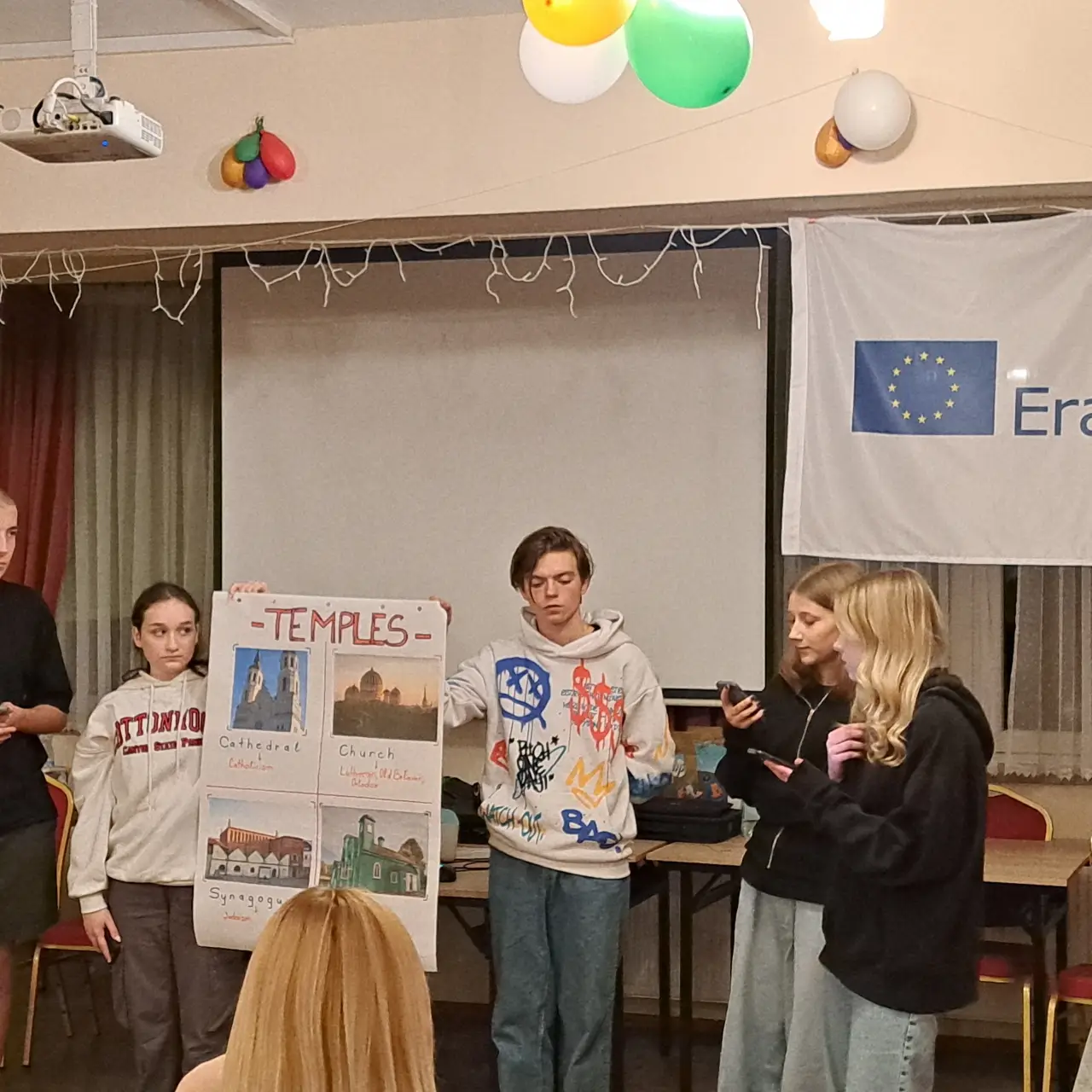 Erasmus (12)