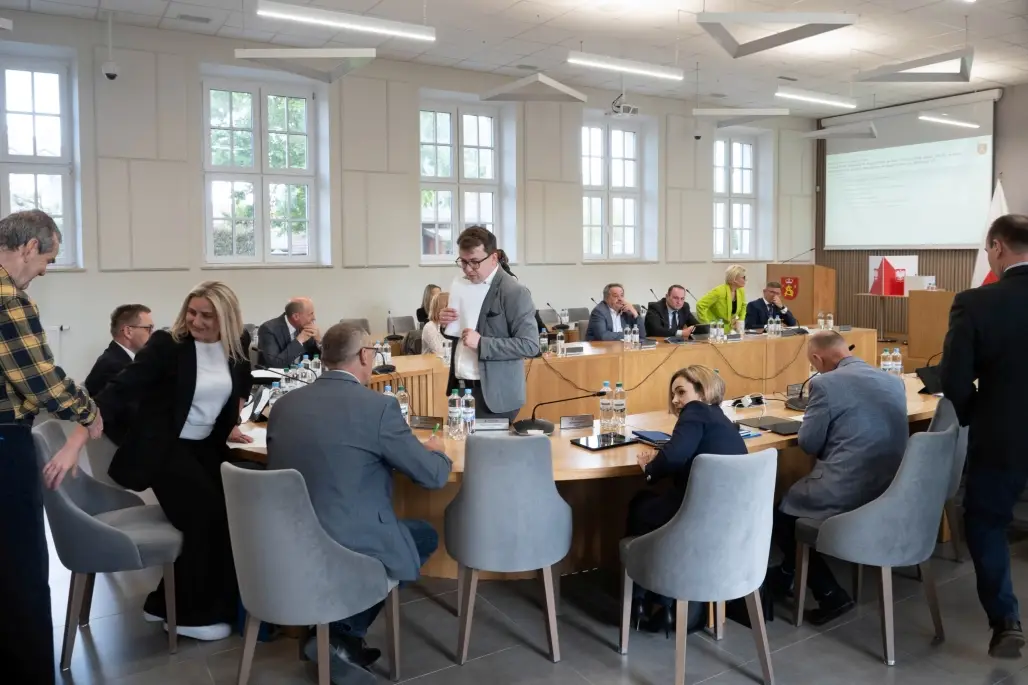 Fotorelacja z pierwszej sesji nowo wybranej Rady Miejskiej w Augustowie w kadencji 2024-2029. (42)