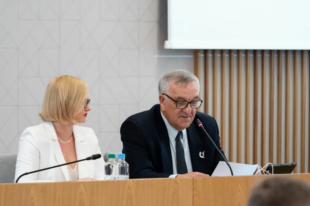 Fotorelacja z pierwszej sesji nowo wybranej Rady Miejskiej w Augustowie w kadencji 2024-2029. (6)