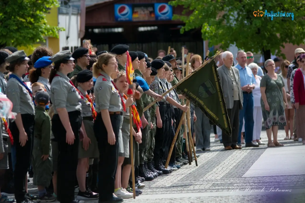 augustow_3maja_obchody-augustoworg (14)