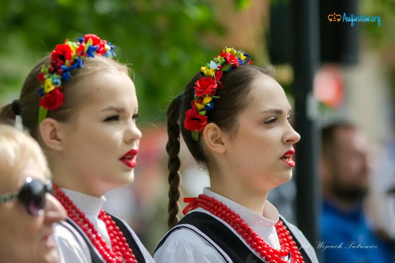 augustow_3maja_obchody-augustoworg (17)
