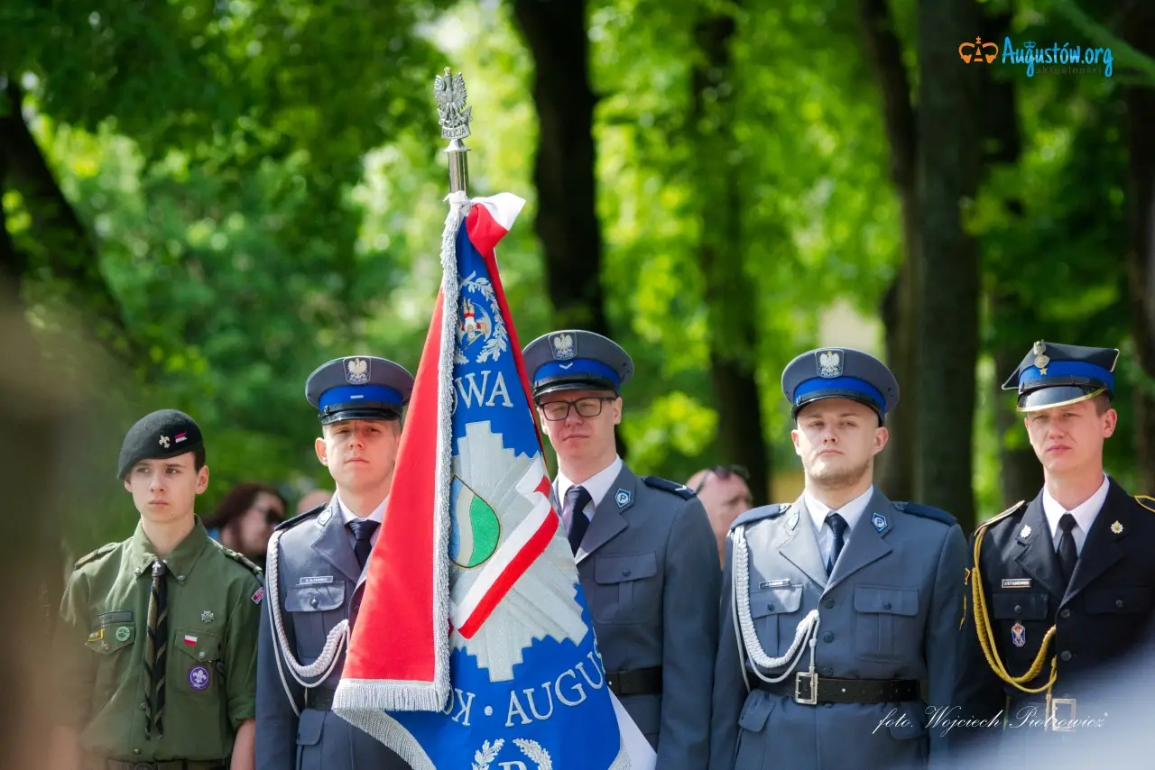 augustow_3maja_obchody-augustoworg (20)