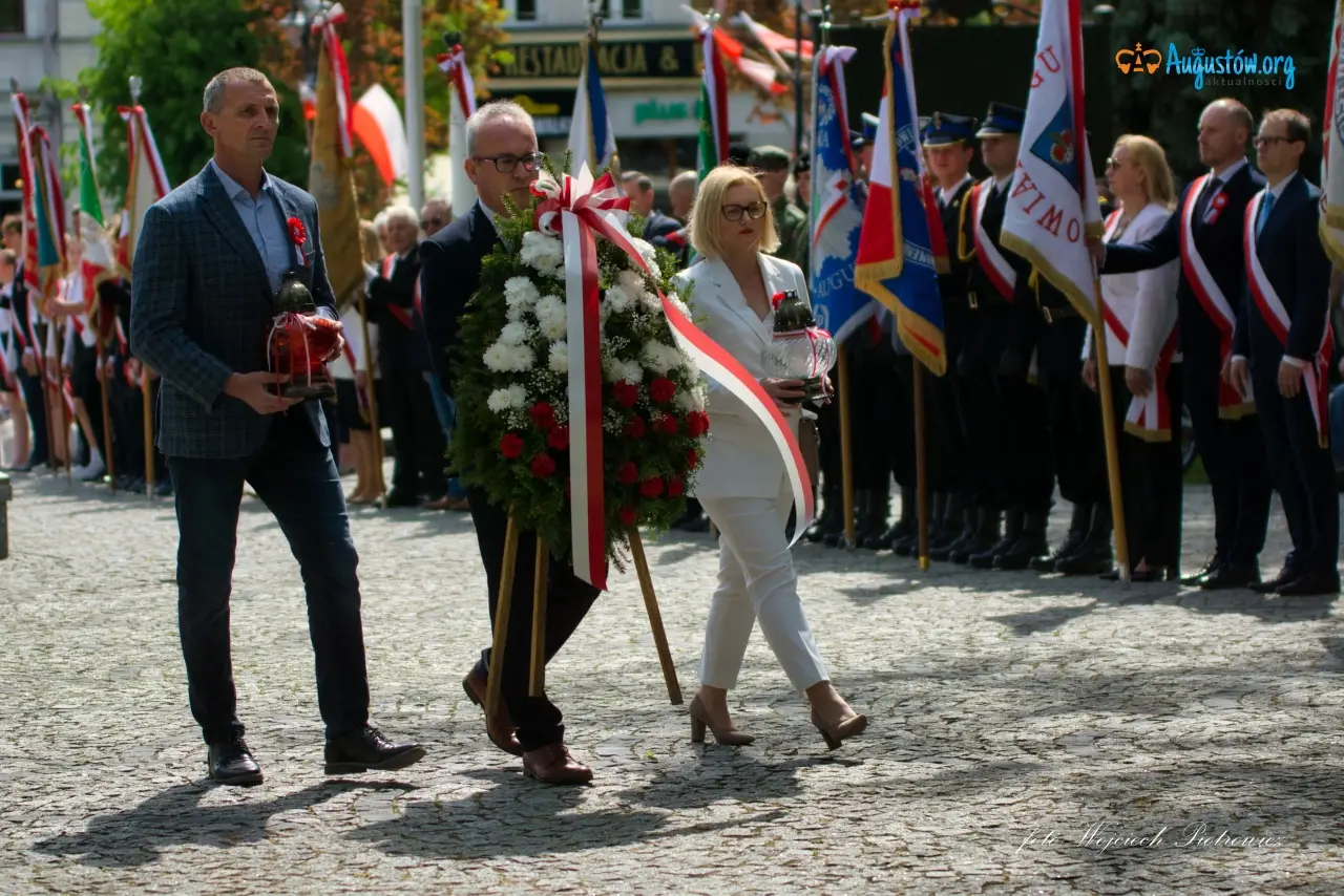 augustow_3maja_obchody-augustoworg (21)