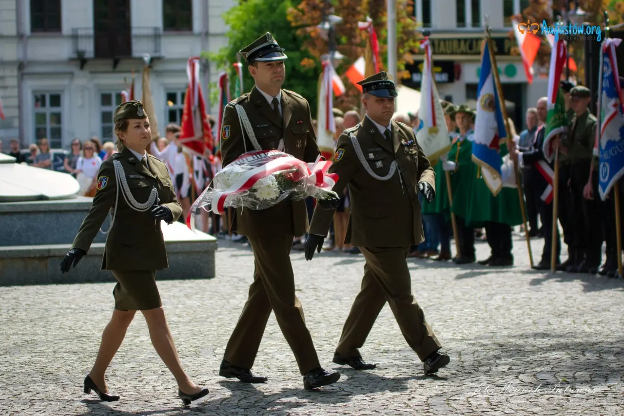 augustow_3maja_obchody-augustoworg (23)