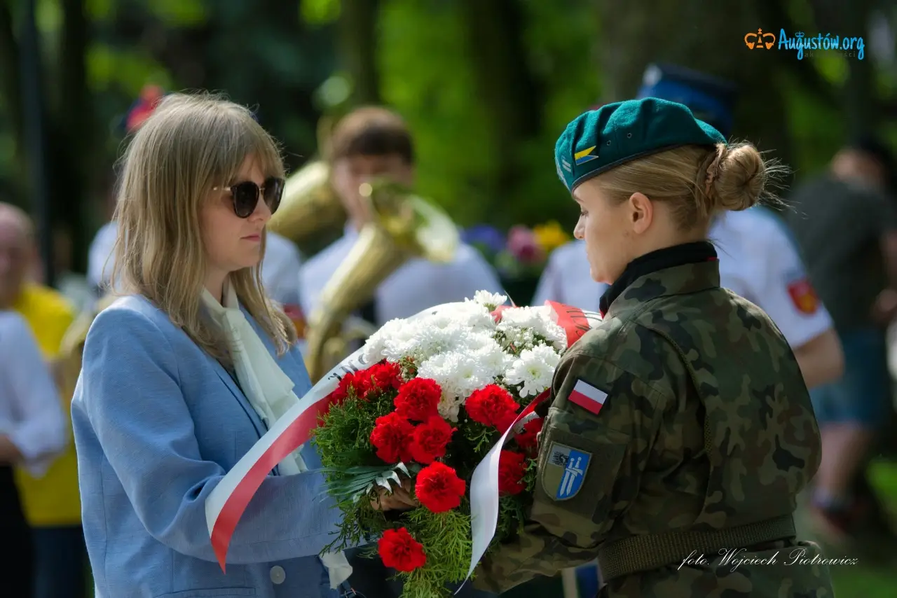 augustow_3maja_obchody-augustoworg (25)