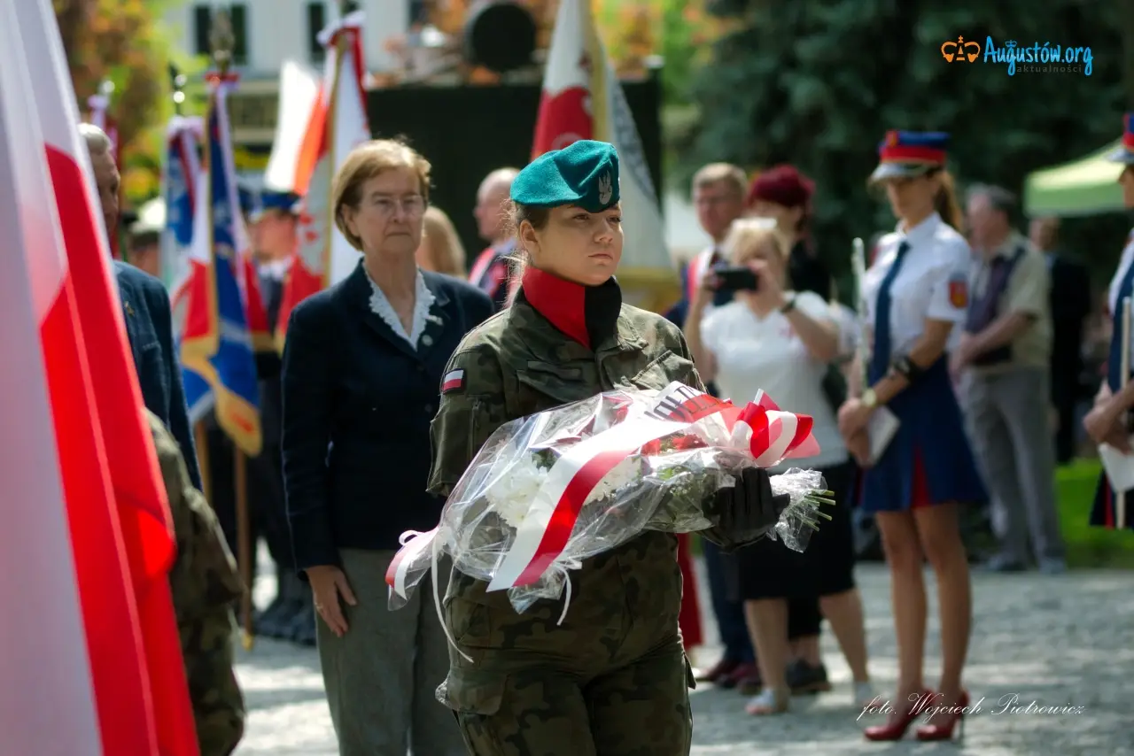 augustow_3maja_obchody-augustoworg (28)
