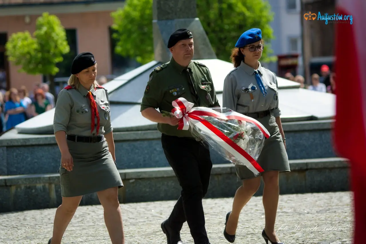 augustow_3maja_obchody-augustoworg (34)