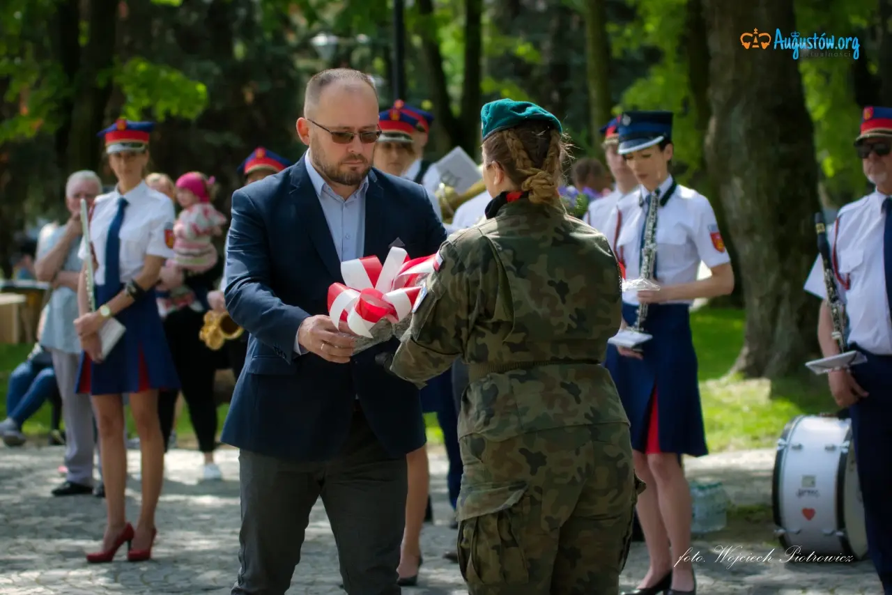 augustow_3maja_obchody-augustoworg (46)
