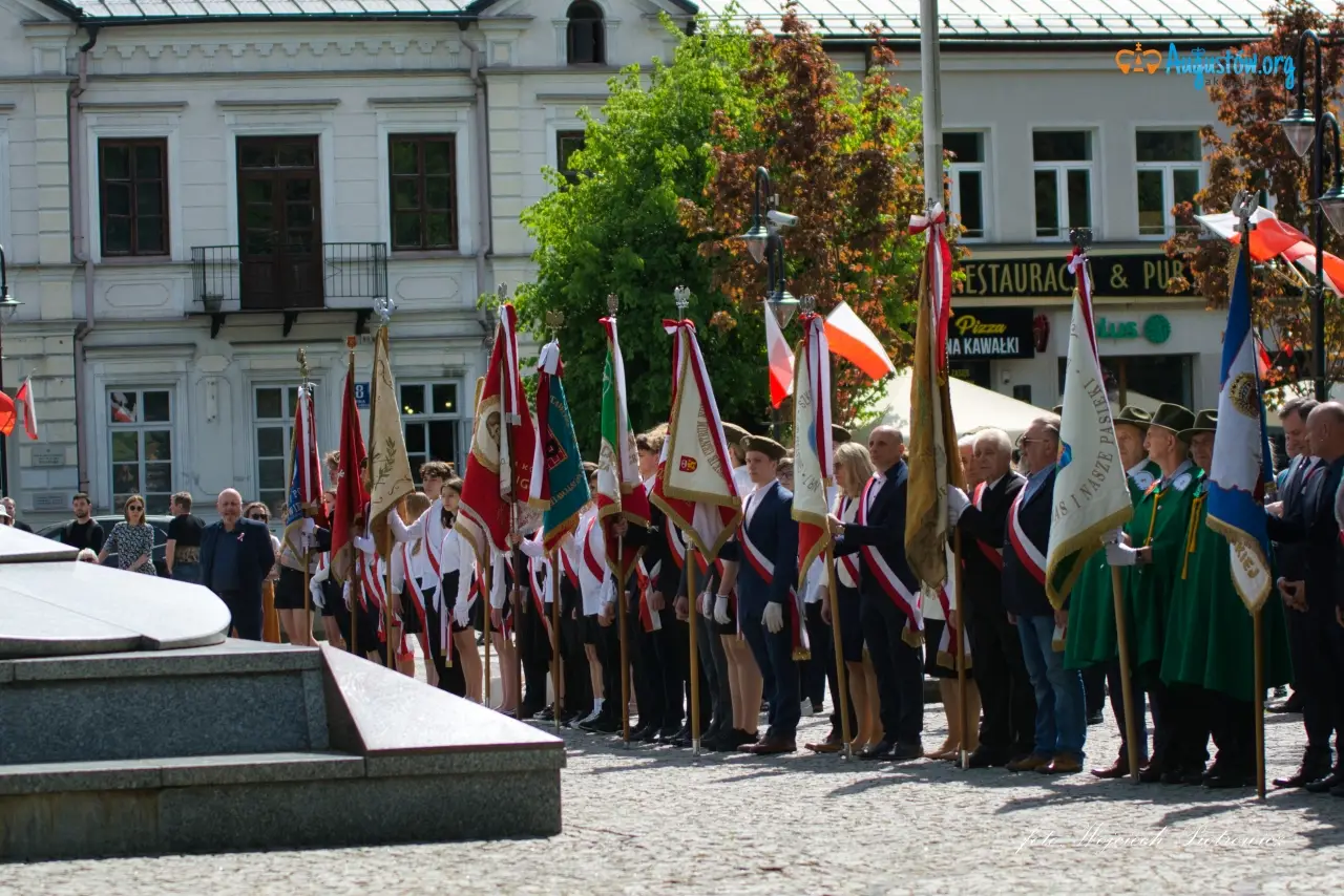 augustow_3maja_obchody-augustoworg (50)