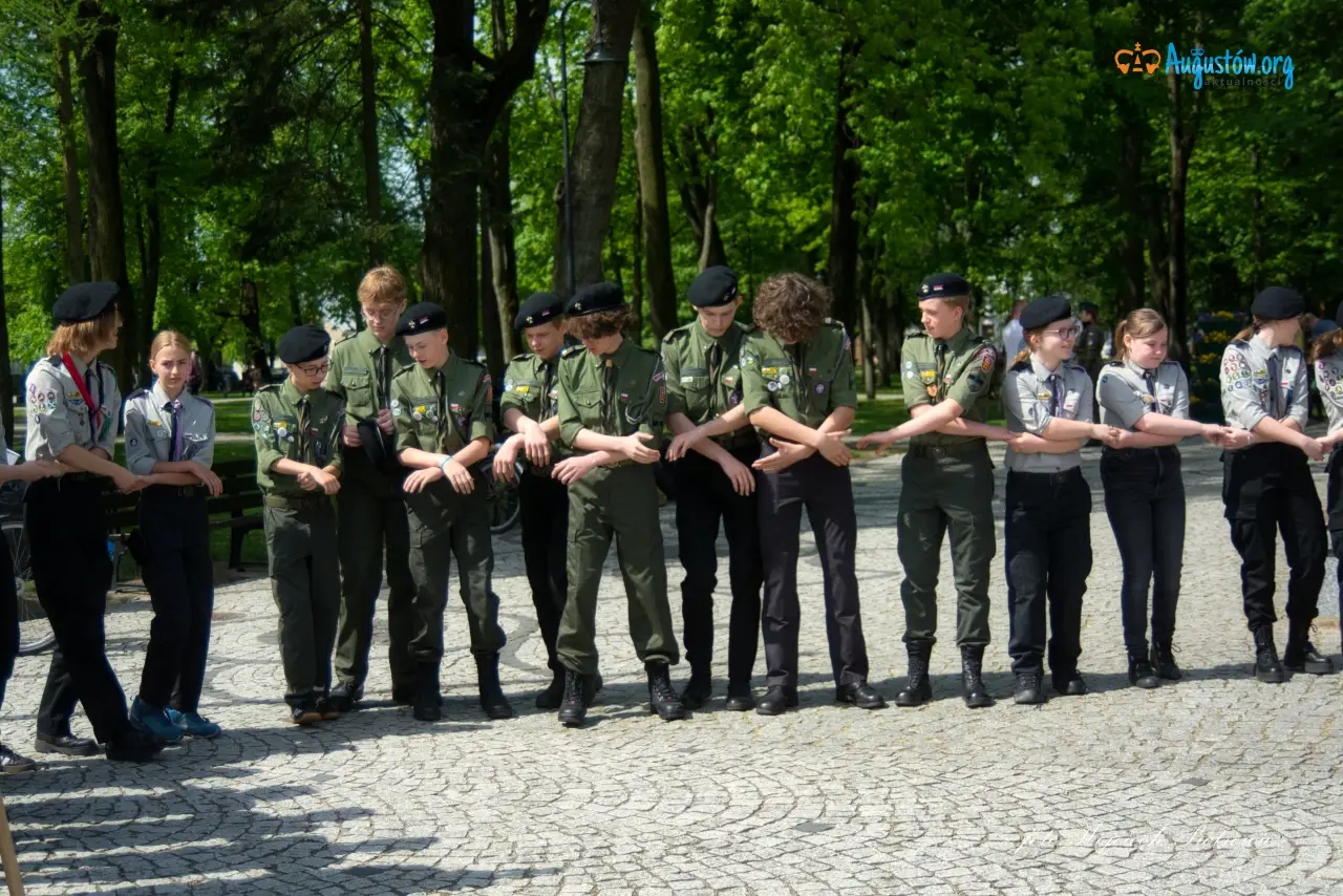 augustow_3maja_obchody-augustoworg (58)