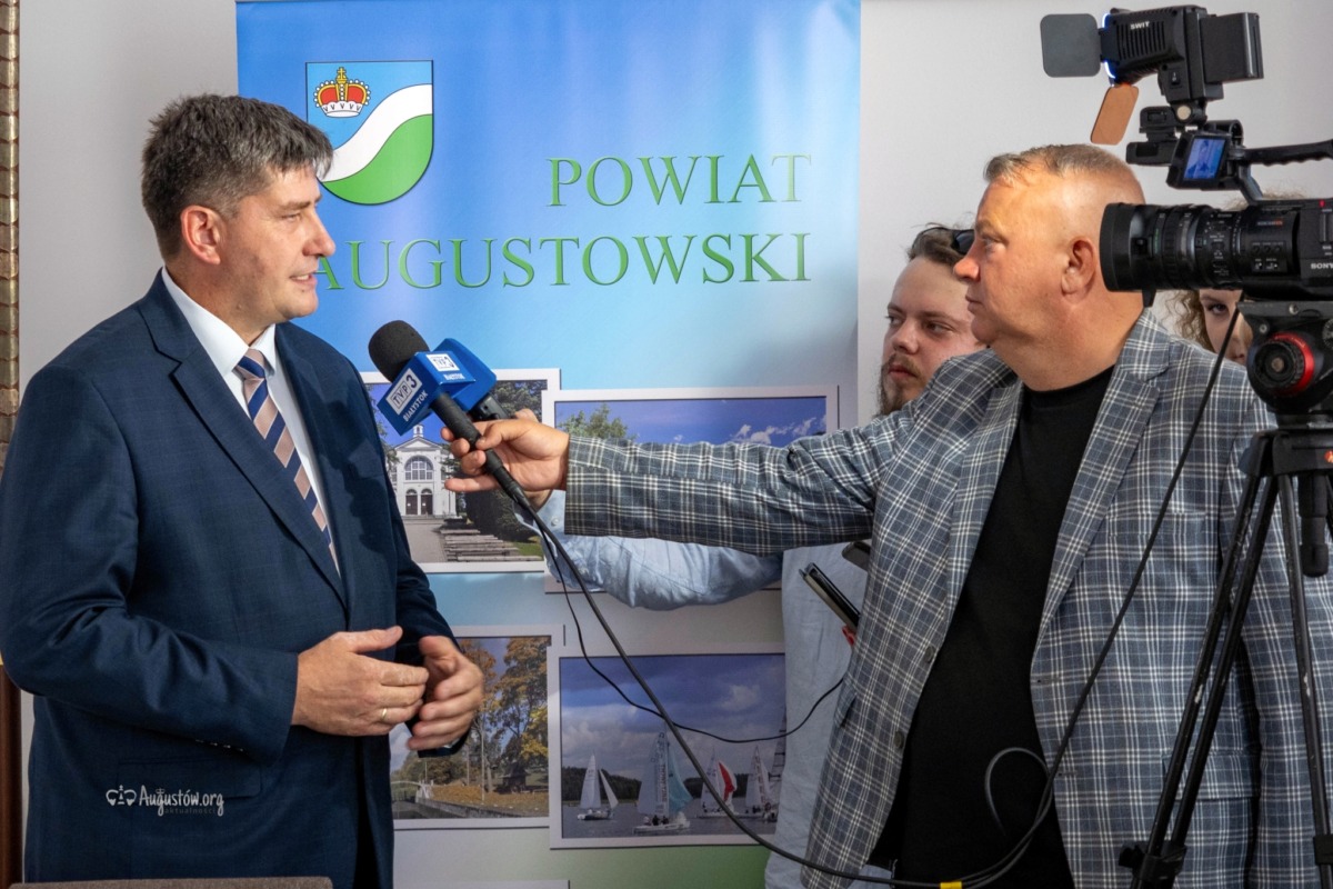 podpisanieumowy_starostwoaugustowskie_augustoworg (10)