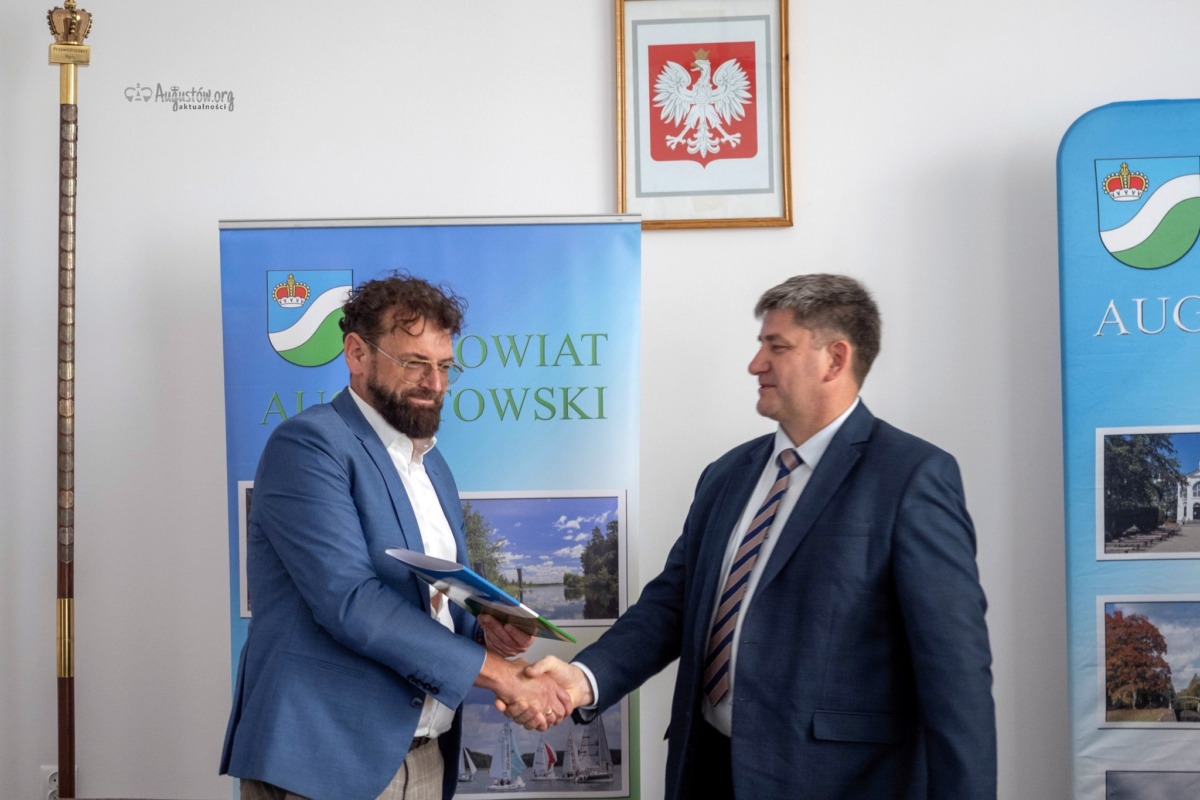 podpisanieumowy_starostwoaugustowskie_augustoworg (6)