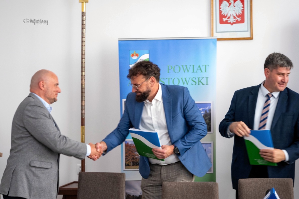 podpisanieumowy_starostwoaugustowskie_augustoworg (7)