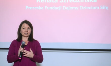 Instytucje pracujące z dziećmi muszą do 15 sierpnia wprowadzić standardy ich ochrony