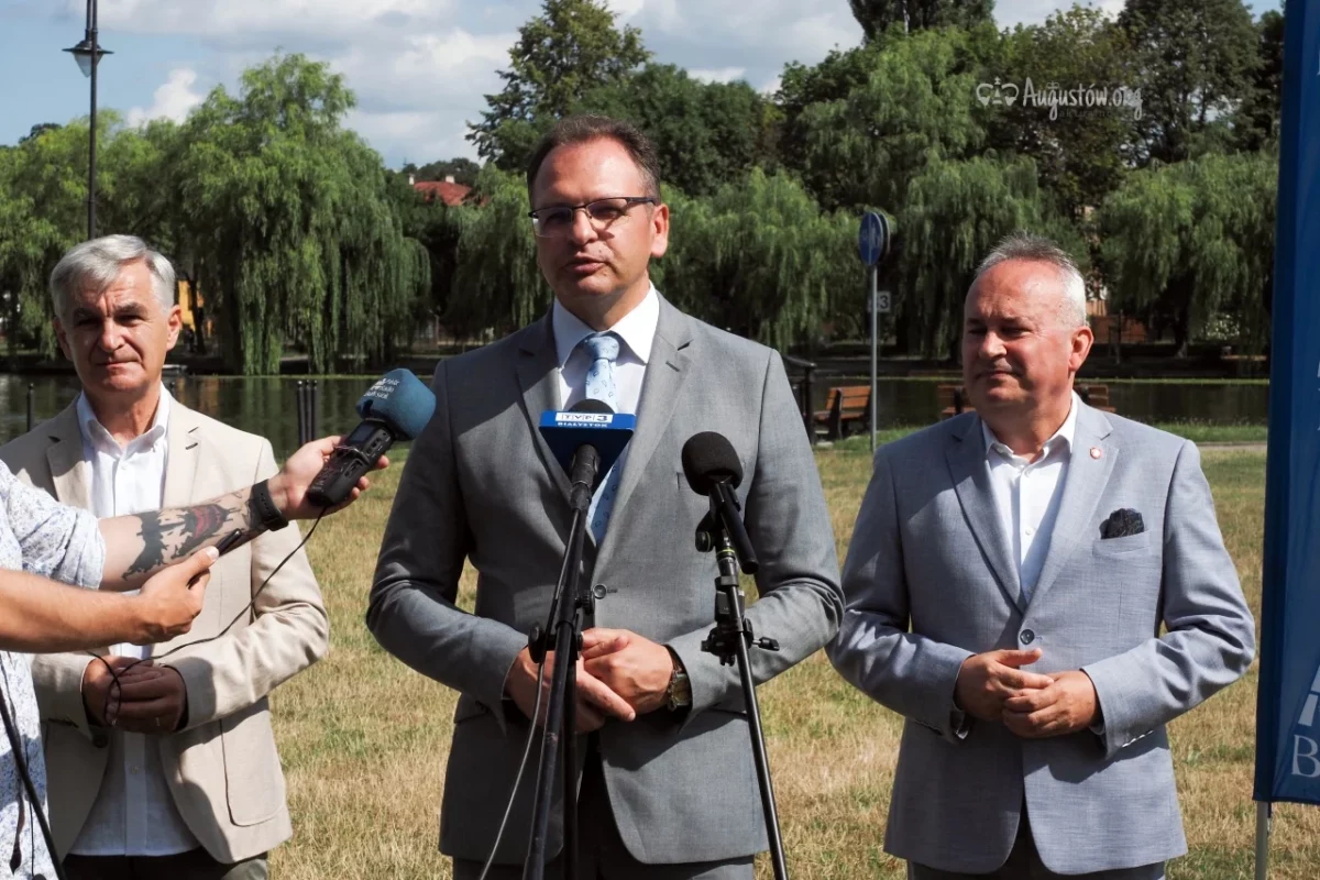 plywanienabyleczym_konferencjaprasowa_augustoworg (3)