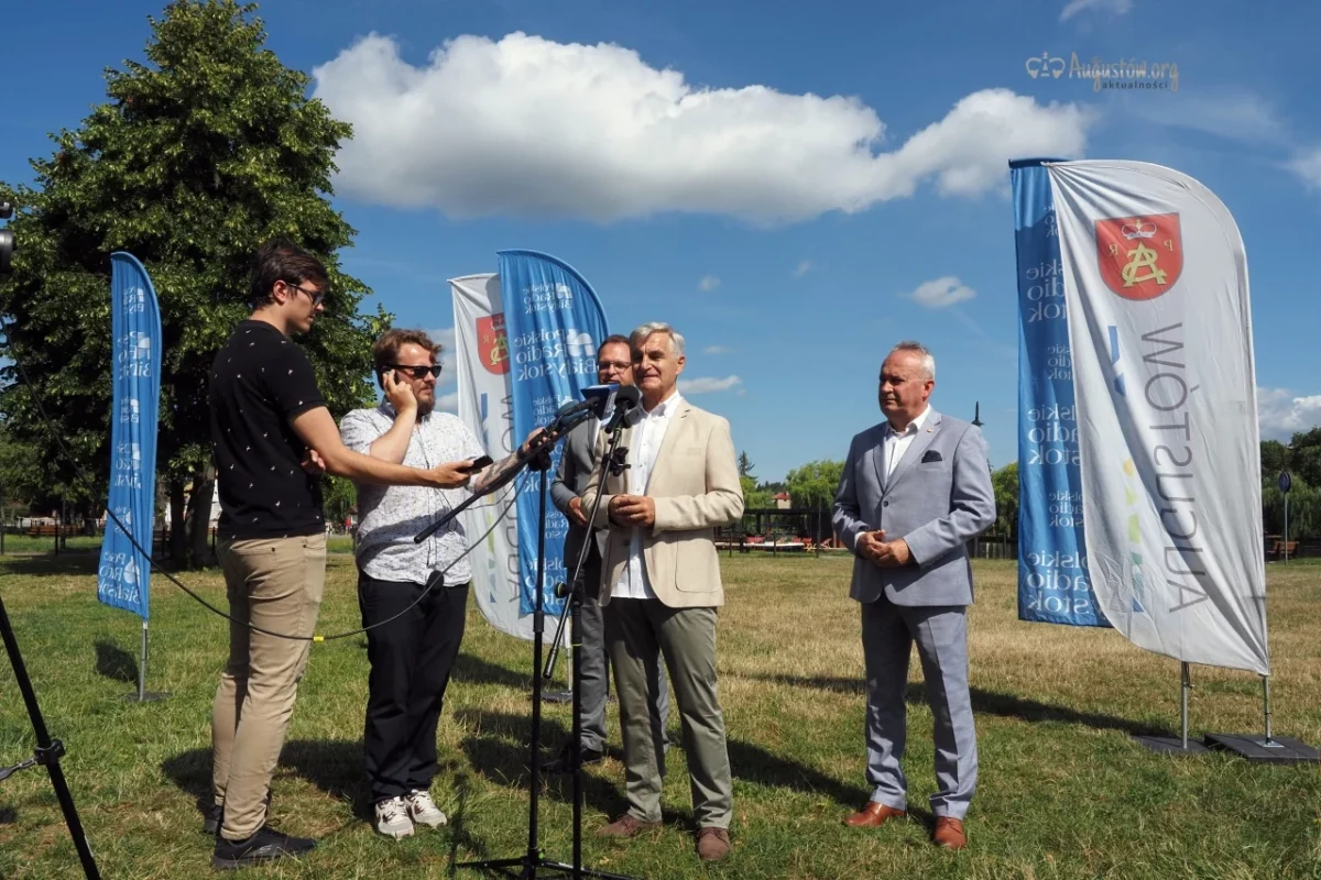 plywanienabyleczym_konferencjaprasowa_augustoworg (6)