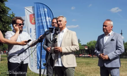 Augustów: XXVII Mistrzostwa Polski w Pływaniu na Byle Czym, konferencja prasowa [Video, Foto]