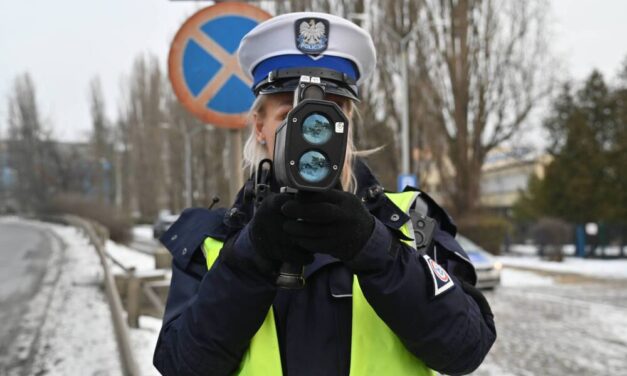 W weekend ruszą wzmożone kontrole policji w związku z wyjazdami na święta