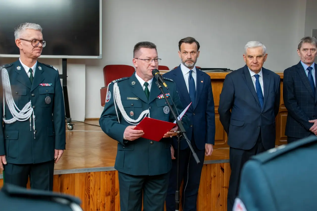 Wyróżnienia i mianowania do służby w podlaskiej KAS (1)