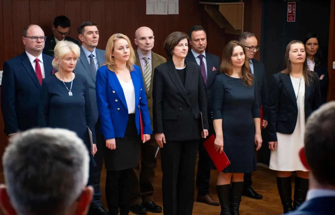 Wyróżnienia i mianowania do służby w podlaskiej KAS (7)