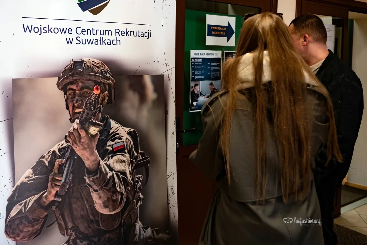 Oficjalne rozpoczęcie kwalifikacji wojskowej (13)
