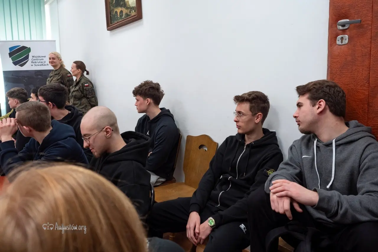 Oficjalne rozpoczęcie kwalifikacji wojskowej (17)