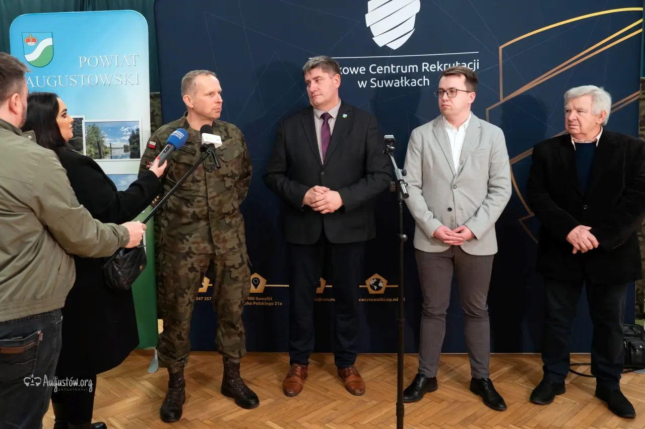 Oficjalne rozpoczęcie kwalifikacji wojskowej (3) Augustów: Oficjalne rozpoczęcie kwalifikacji wojskowej 2025 na terenie Powiatu Augustowskiego