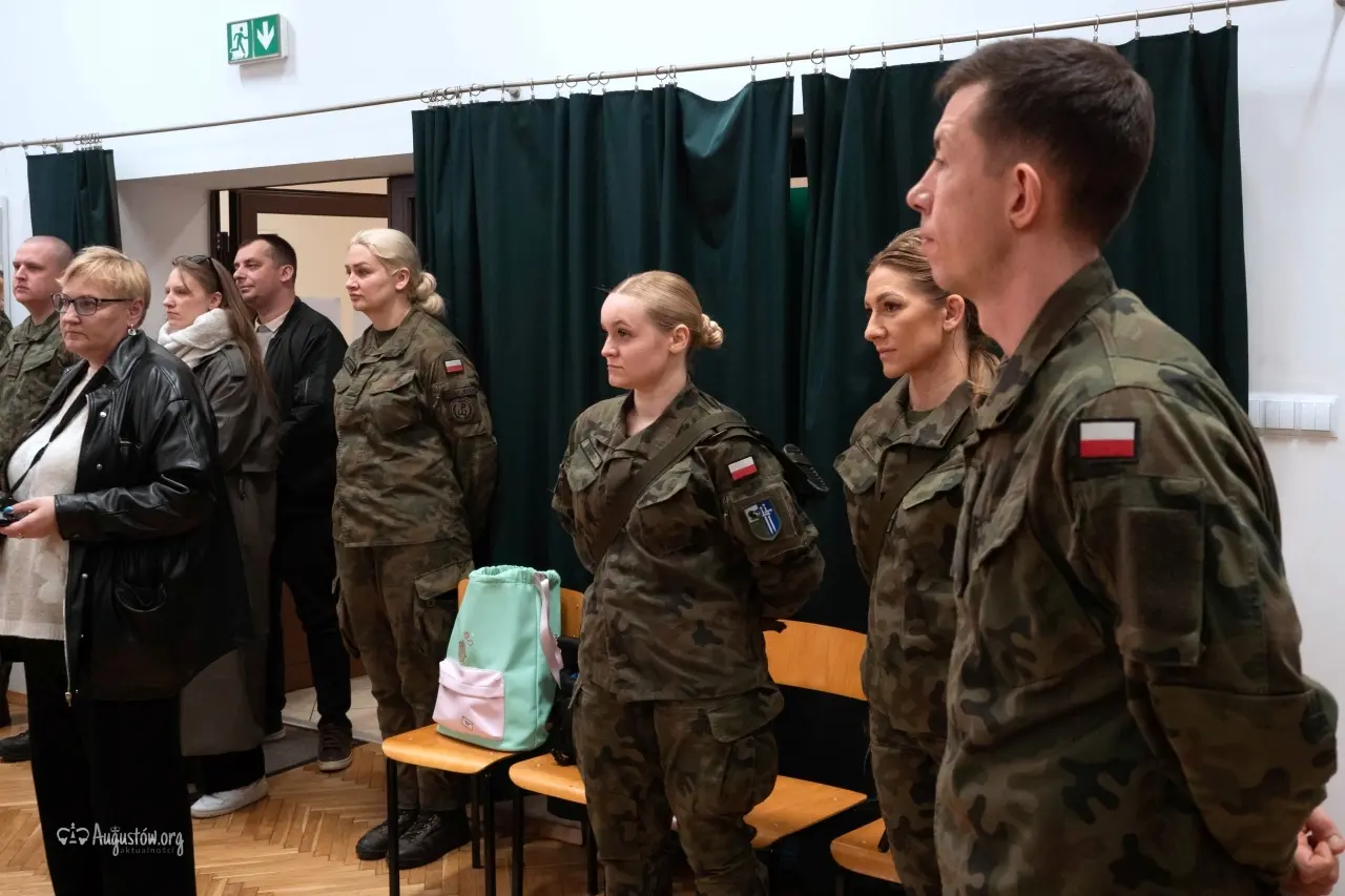 Oficjalne rozpoczęcie kwalifikacji wojskowej (6)