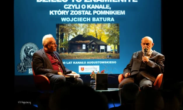 Augustów: Promocja książki „Dzieło to znamienite”, czyli o kanale, który został pomnikiem, autorstwa Wojciecha Batury [Video, Foto]