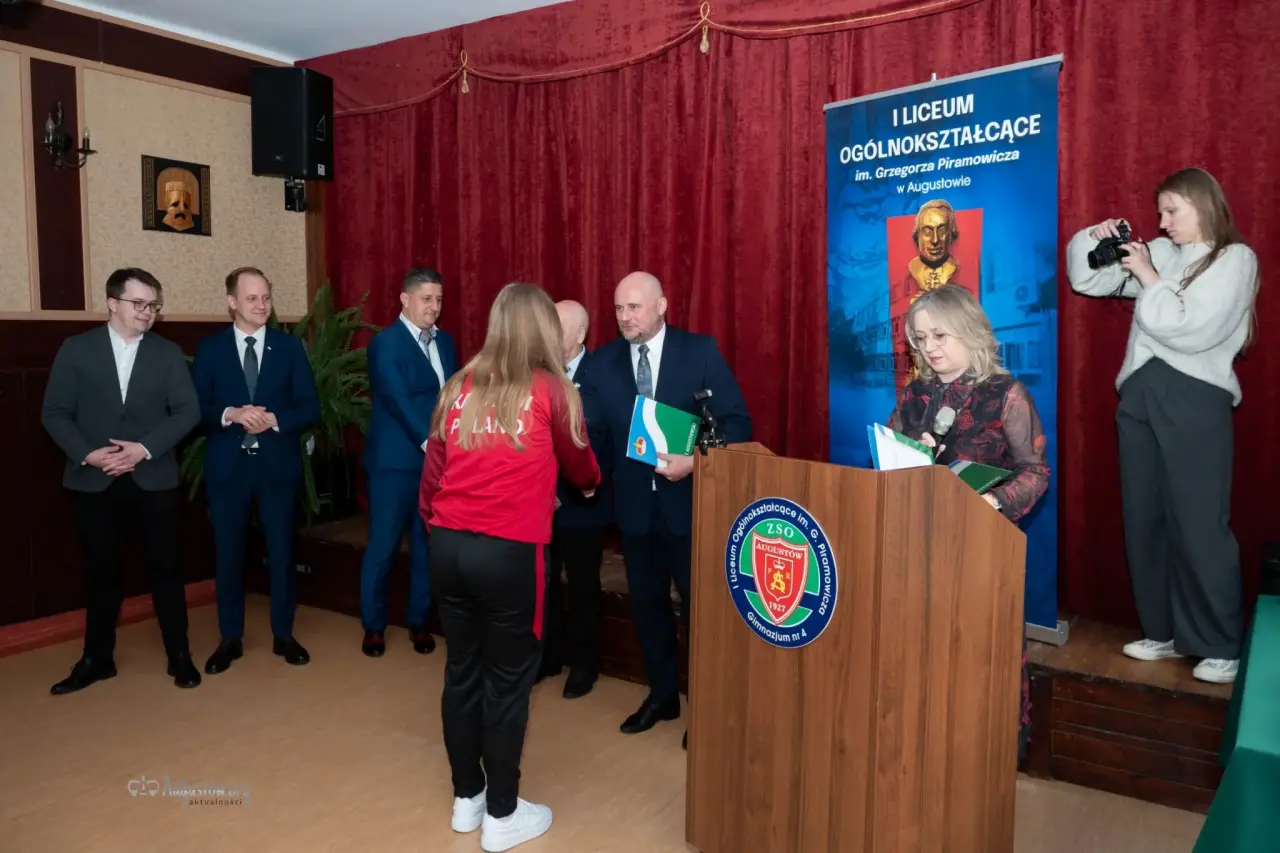 uroczyste wręczenie stypendiów (40)