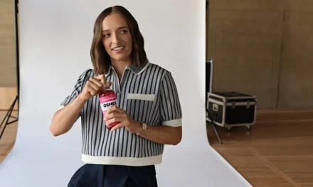 „Hydrate for Great Moments” – nowa kampania OSHEE z Igą Świątek