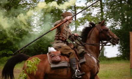 Augustów: „Ułańskie Serca”, piknik nad jeziorem Studzienicznym [Foto]