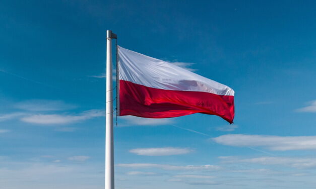 2 maja obchodzimy Dzień Flagi RP