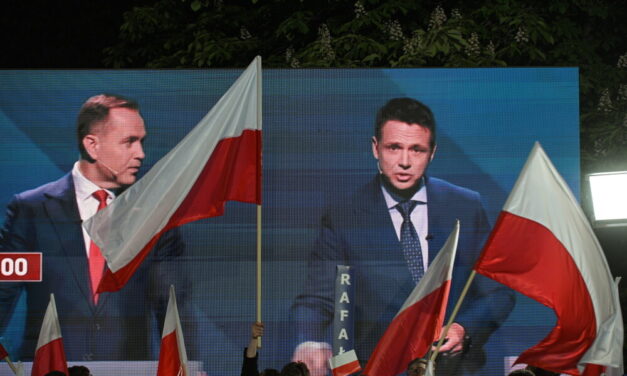 IBRiS dla Polityki: Trzaskowski – 33,7 proc., Nawrocki – 21,6 proc., Mentzen – 11,8 proc.